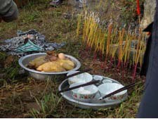 Food offerings to ancestors: Public Domain