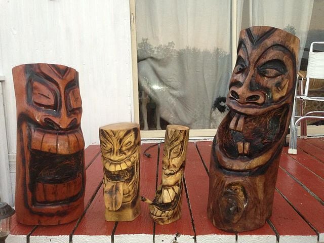 tikis