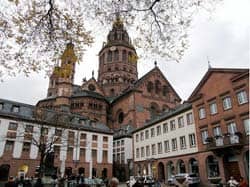 Title: Mainz, Germany as it appears today Source: http://www.flickr.com/photos/seven_of9/3531330361/in/set-72157618109013988/
